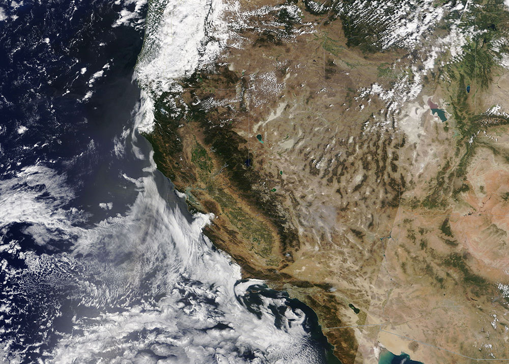 Satellite image shows California before the fires on Aug. 6, 2020.